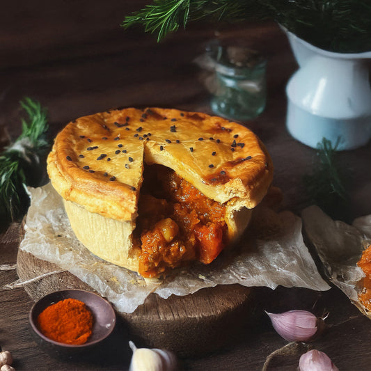 the-original-baker-vegan-balti-pie