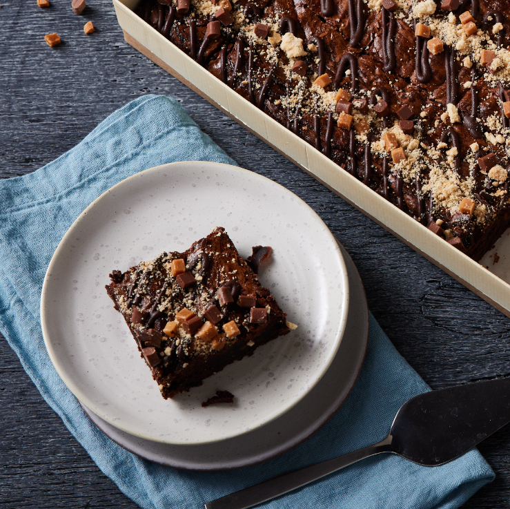 Caramel and Biscuit Brownie Tray